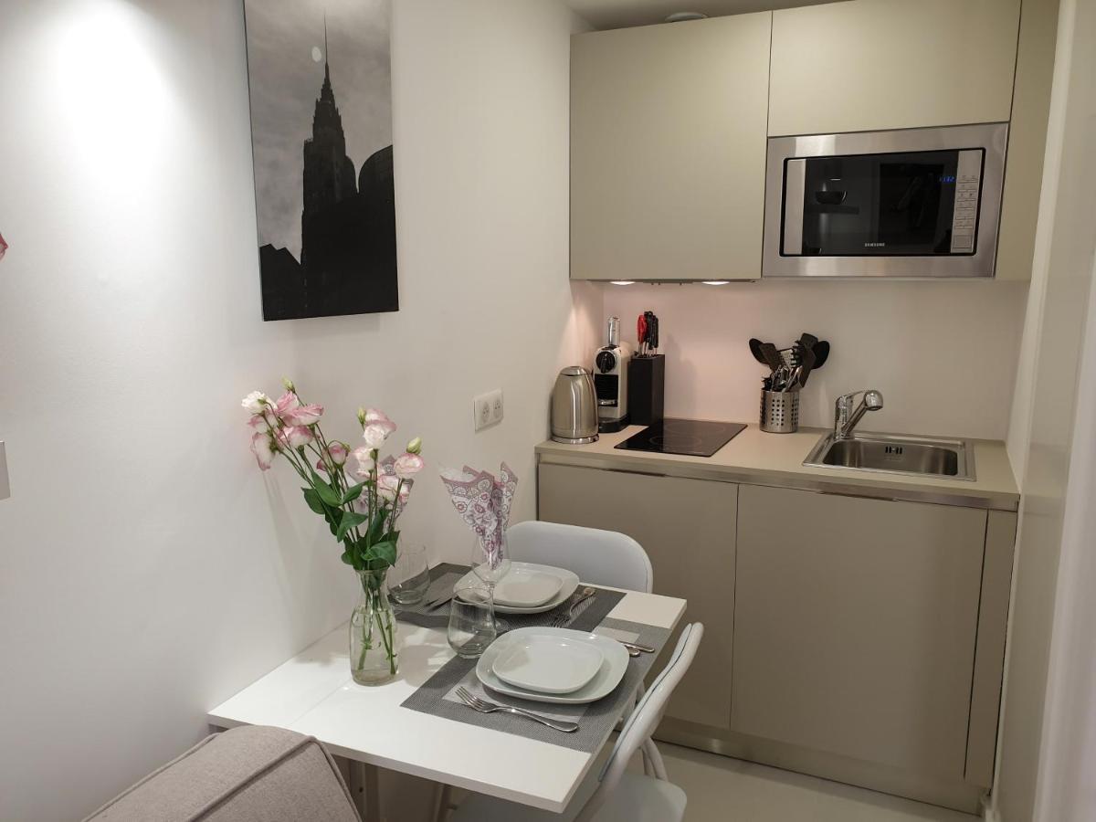 Studio Neuf Et Charmant Vieil Antibes Eksteriør billede
